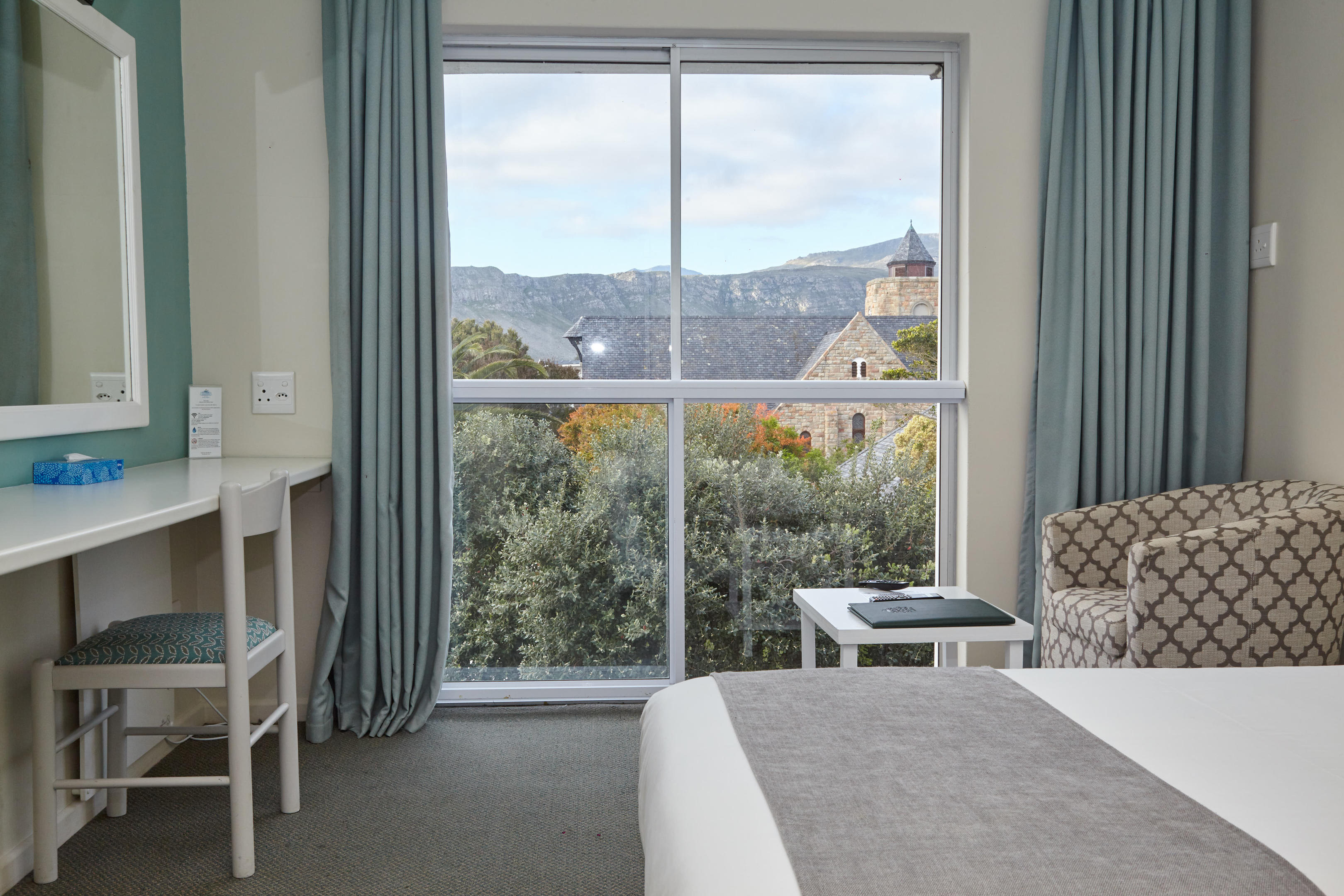 The Windsor Hotel thumbnail 2